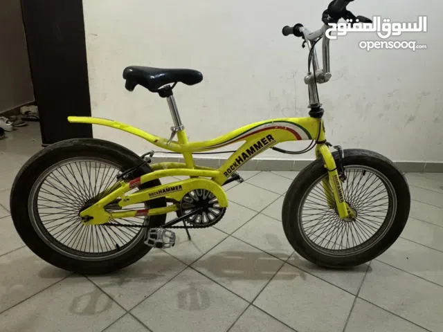 عجلة للبيع استعمال خفيف مدة الاستعمال شهر واحد