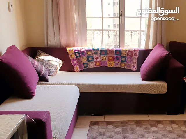 L Shape Sofa 4.5 meter صوفا زاوية حالة جيدة جدا نظيفة
