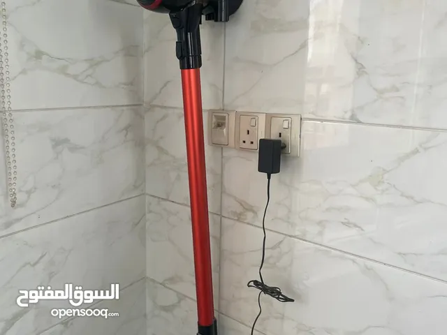 مكنسة شحن يدوية
