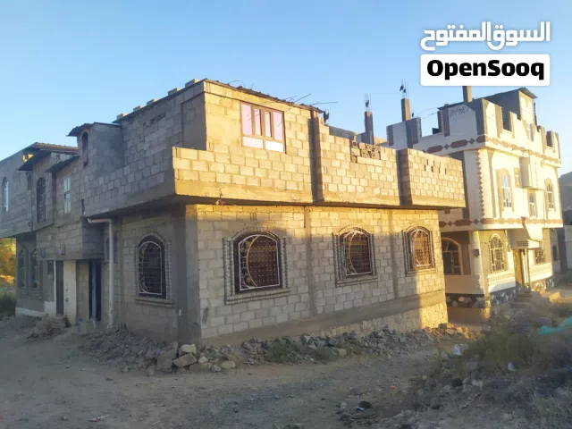 88 m2 4 Bedrooms Townhouse for Sale in Sana'a Sa'wan