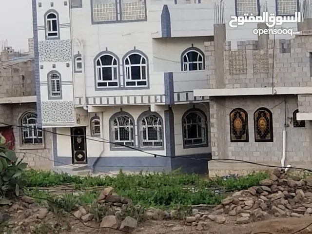 عماره دورين للبيع شارعين مسلح هردي عمدان وقواعد مشطبه لوكس. السعر عرطه جدن 38مليون