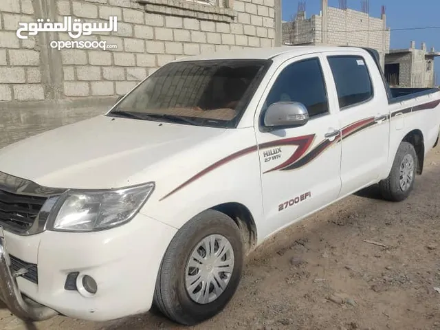 Used Toyota Hilux in Al Mukalla