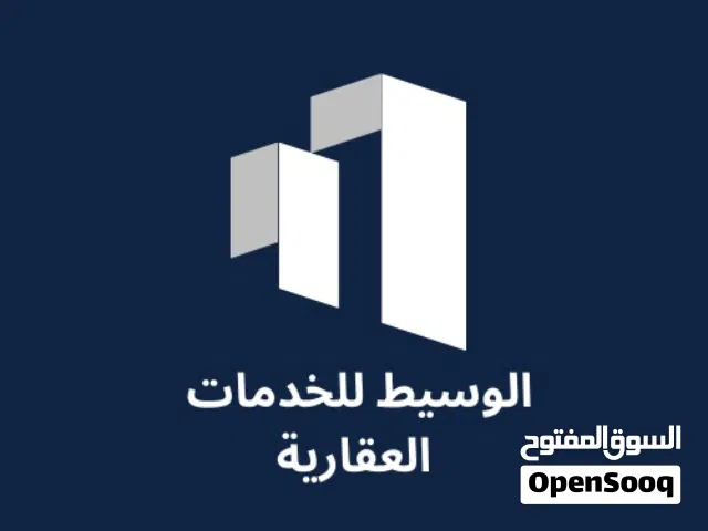 شقة مكتبية تشطيب جديد نظام مساحة مفتوحة في رئيسي راس حسن
