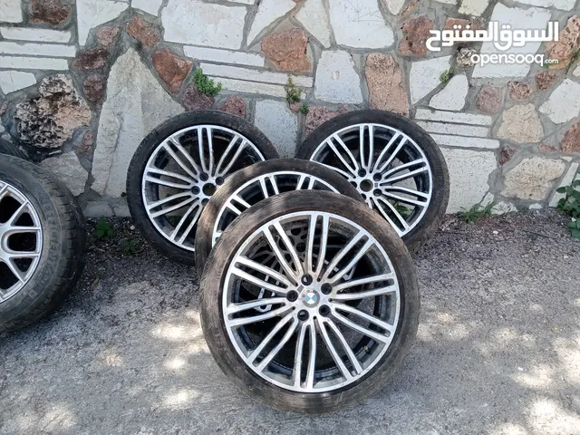 Black Bear 20 Tyre & Wheel Cover in Jenin