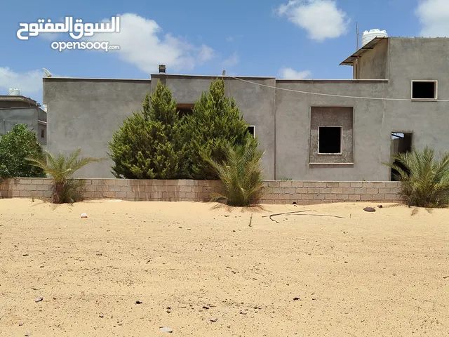 200 m2 3 Bedrooms Townhouse for Sale in Tripoli Al-Baesh