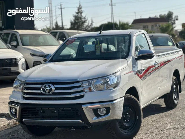 Toyota hilux gx 2025