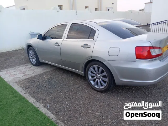 Used Mitsubishi Galant in Buraimi