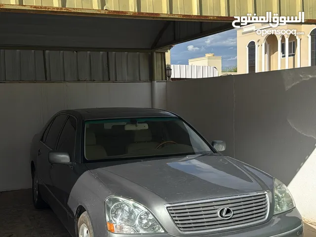 Used Lexus LS in Al Dakhiliya