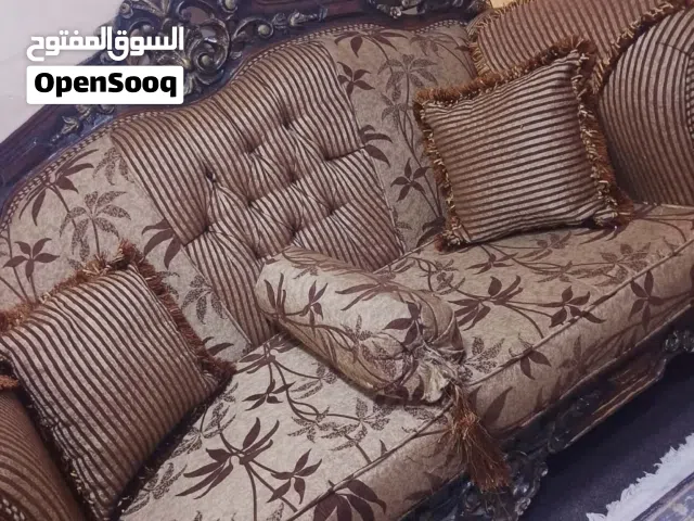 طقم كنب خشب لاتيه وليس تجاري طقم ثقيل جدا