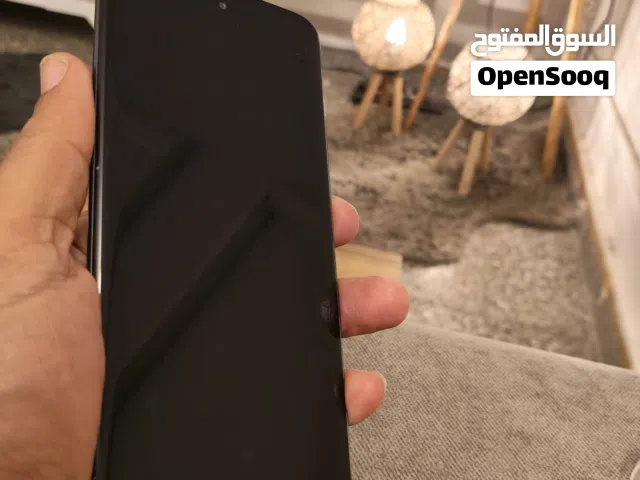 هوت 60 برو بلس ذاكرة 256 وعشوائية 16