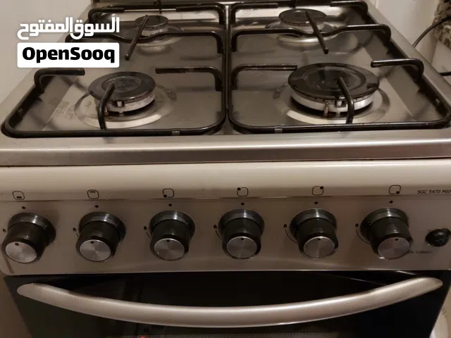 غاز و فرن بحالة جيدة