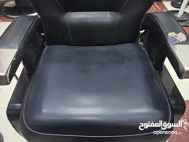 كراسي حلاقه خارجي قاعده استيل دوار فخامه وجوده وأفضل وأقوى الماركات  ظهر متحرك تحكم في الارتفاع وال