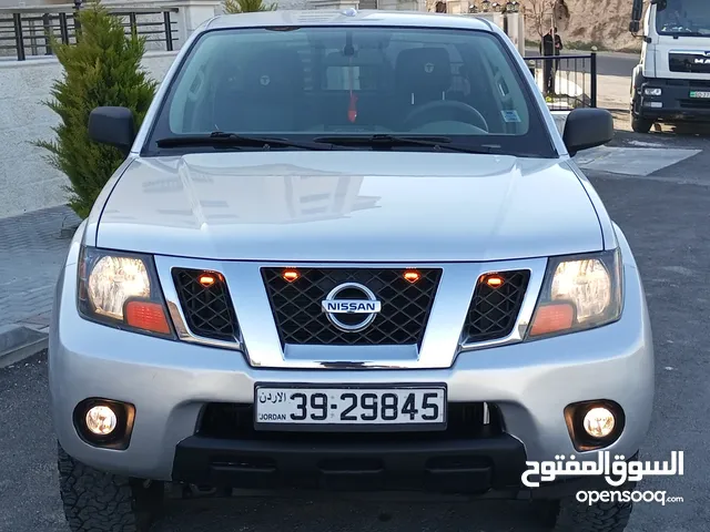 Nissan Frontier Crew Cab PRO-4X in Amman