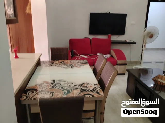 شقه سكنيه طابق ارضي خدمات