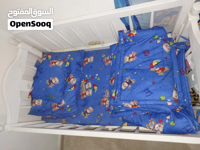 سرير أطفال