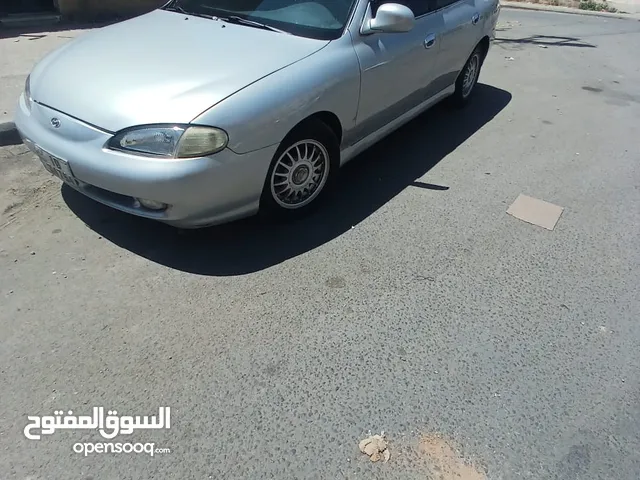 هونداي افانتي 1995