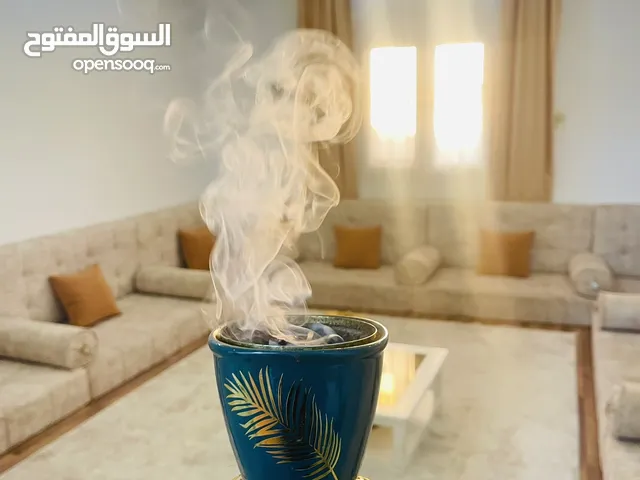 مخاد ولله شبه جددد مش مستعملات هلبا لكن مع لون دار ممشاش