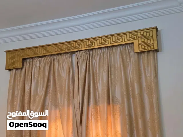 كاملةستارة القصة لوح طول 1.75متر وستار زوز متر  هاتف مكانها عين زارة القرقني سعر 175