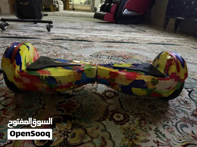 سكوتر Hover بورد أصلي النوعية الملونة موديل 2023 أخو الجديد مستعمل ناقص شاحن وفقط أصلي اشترينا من ال