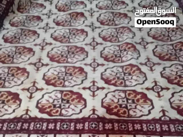 اثاث وزوالي للبيع زوليه تبريز ايراني نضيفه جدا للبيع وزوليتين مصريه خوات نضيفات للبيع وغراض اخر اسأ