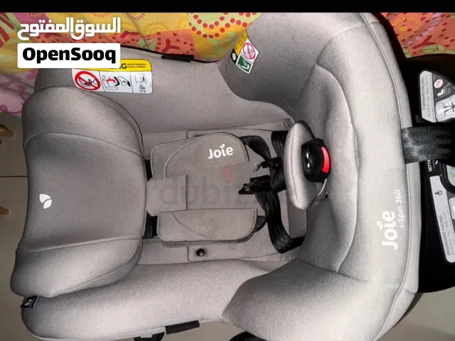 كرسي سيارة للاطفال من شركة joie i-360