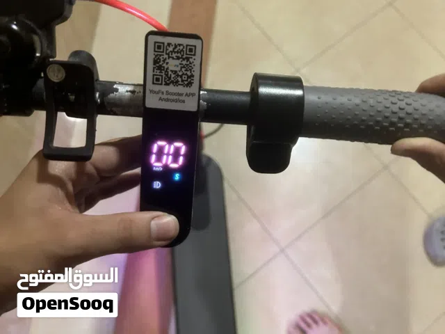 سكوتر كهربائي للبيع بحالة ممتازة