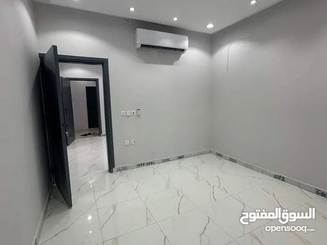 145 m2 3 Bedrooms Apartments for Rent in Jeddah Marwah