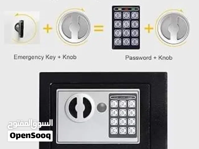 خزنه منزلية أو المكتب ديجتال ارقام سرية او عن طريق المفتاح مع بطاريات وبراغي رول بلاك .