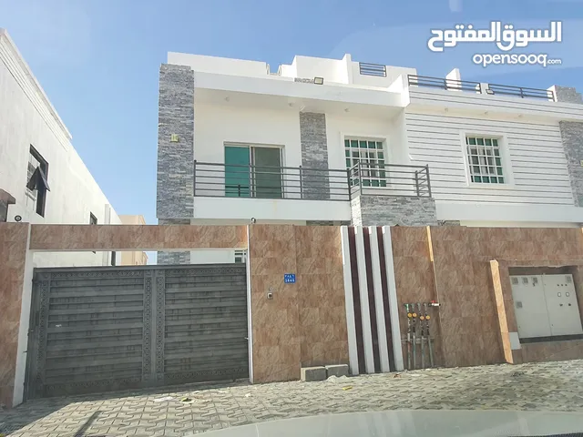 509 m2 More than 6 bedrooms Villa for Rent in Muscat Al Maabilah