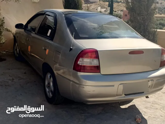 Used Kia Shuma in Amman