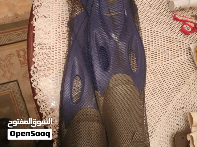 زعانف اصليه ماركه (سبيدو) بسعر لقطه