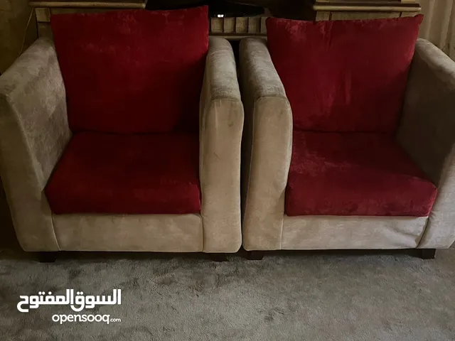 طقم كنب (7 مقاعد تفصيل) بحالة جيدة للبيع