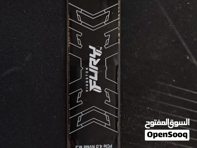 للبيع m.2 عدد 2 مستعملات استعمال بسيط مساحة 1tb