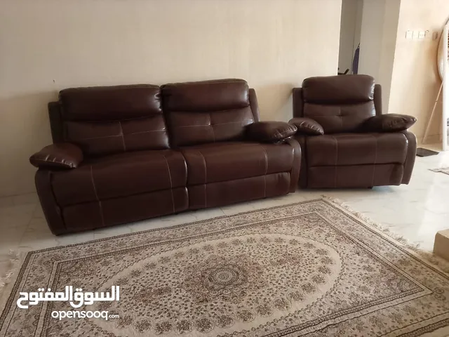 طقم جلوس مكتبي للبيع