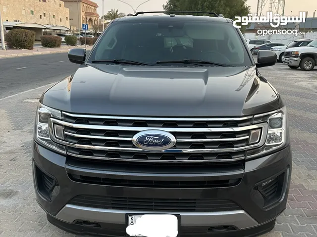 New Ford Expedition in Kuwait City