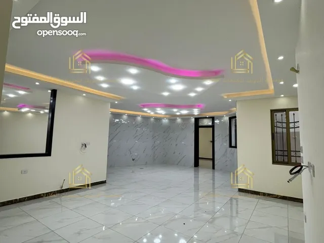 235 m2 3 Bedrooms Apartments for Rent in Amman Jubaiha