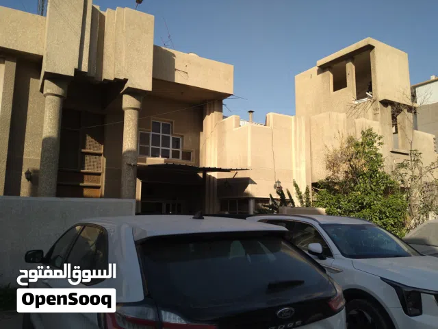 بيت للبيع منطقة الكرادة/الزوية