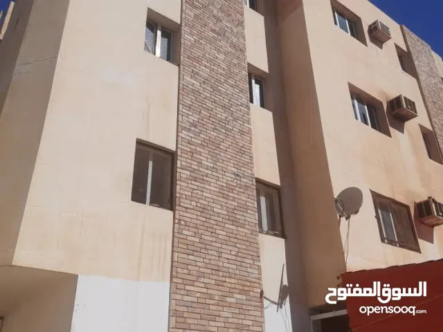 للبيع عمارة المنشية مربع 25