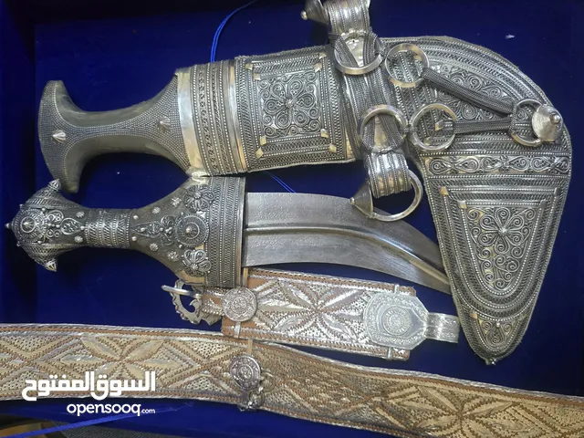 للبيع خنجر سعيديه بقرنين