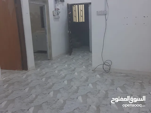 150 m2 3 Bedrooms Townhouse for Rent in Basra As Saymar