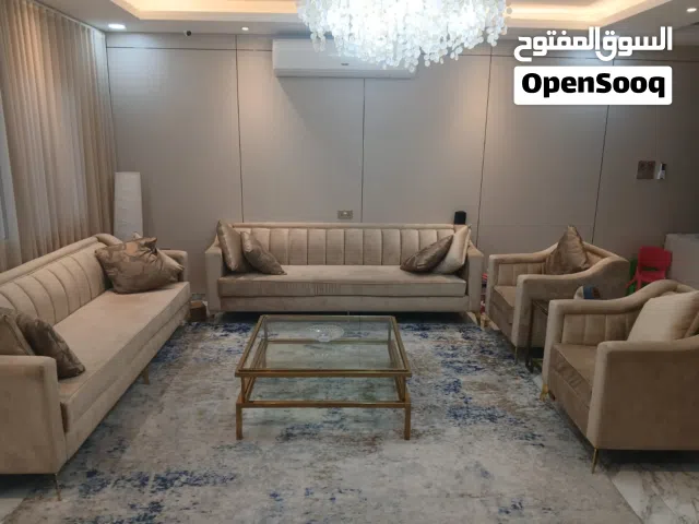 كراسي بحاله ممتازه