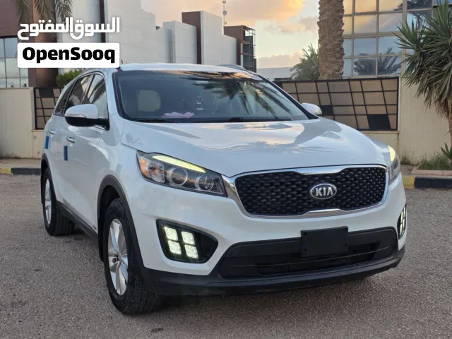 Used Kia Sorento in Benghazi