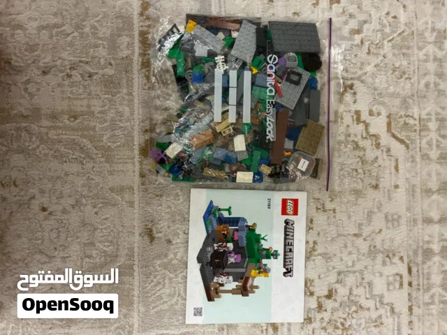 LEGO Minecraft The Skeleton Dungeon (21189)