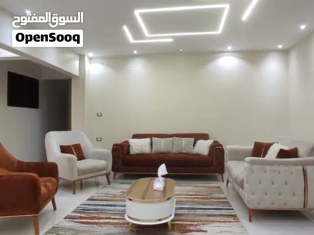 180 m2 3 Bedrooms Apartments for Rent in Giza Mohandessin