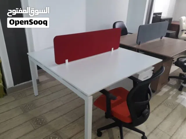 مكتب عمل رباعي (Workstation)
