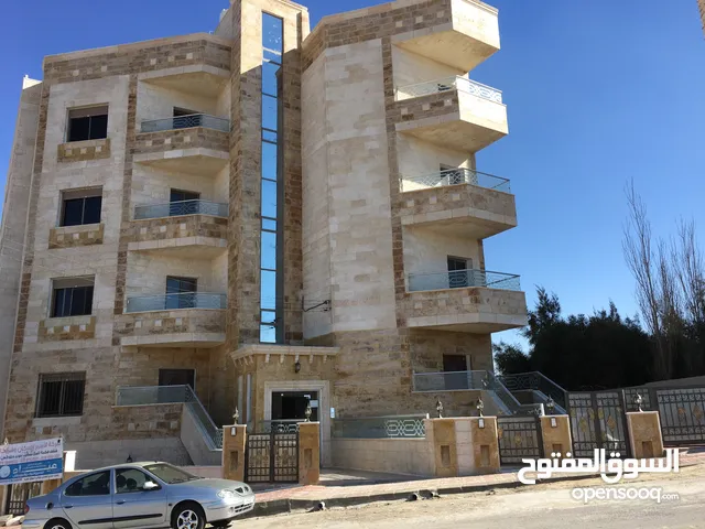 142 m2 3 Bedrooms Apartments for Sale in Amman Al-Khaznah