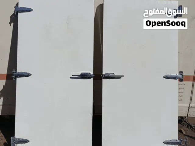 أبواب عزل للبيع