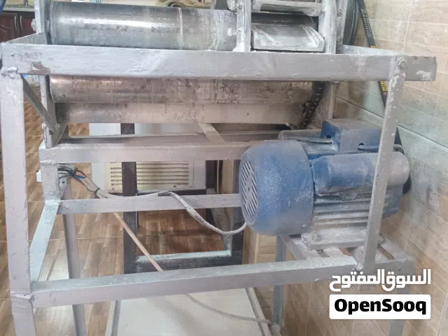 فتاحة عجين حلبيه