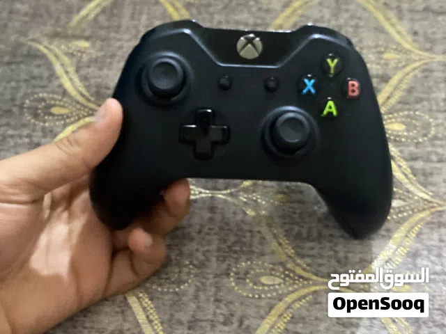 جهاز اكس بوكس وان فات جهاز شغال ونضيف مابي ي عطل