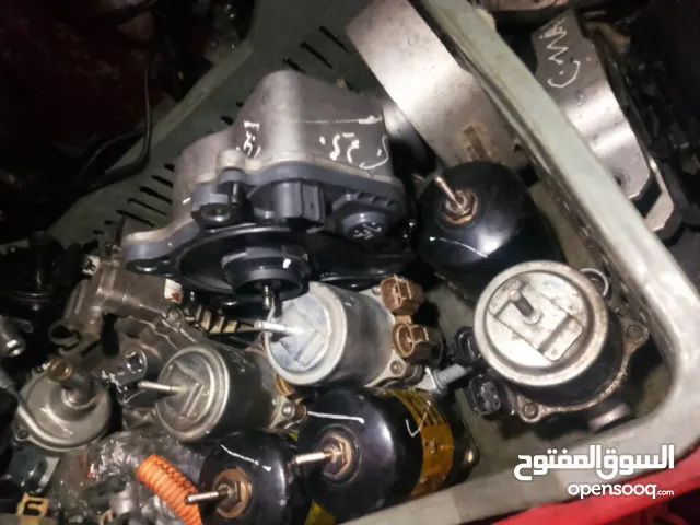 يوجد ضواغط Abs تويوتا بريوس و كامري مستعمل أصلي بسعر الجملة